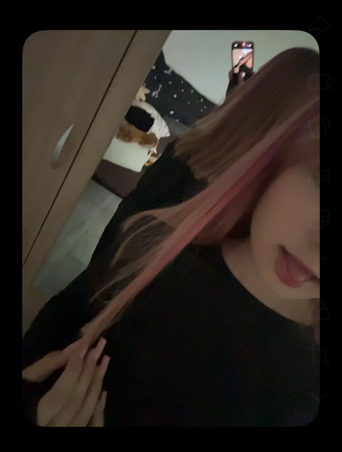 @Элька карамелька💋🍭