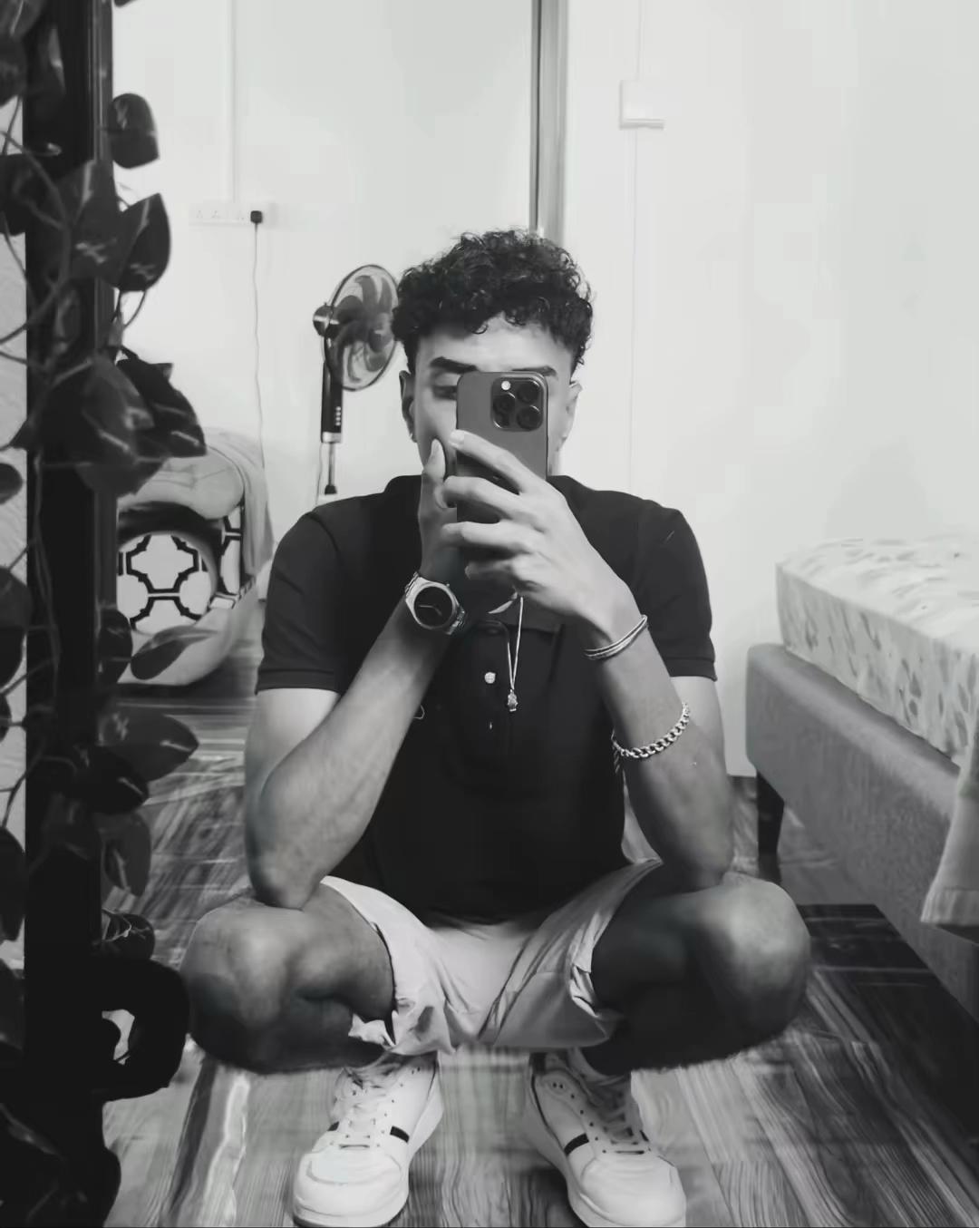 @Dannyboii_.💩⚡️