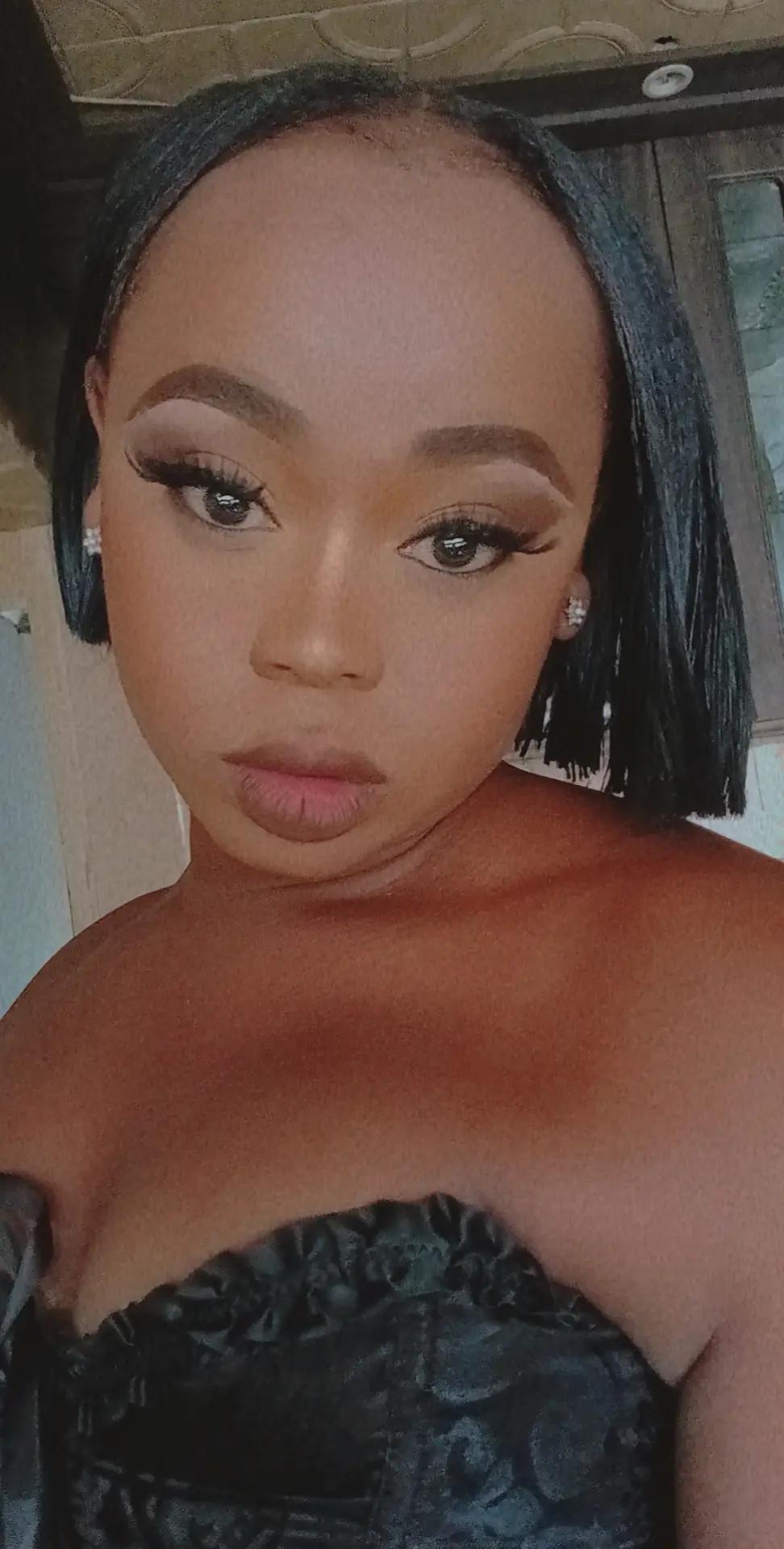@Vuyani