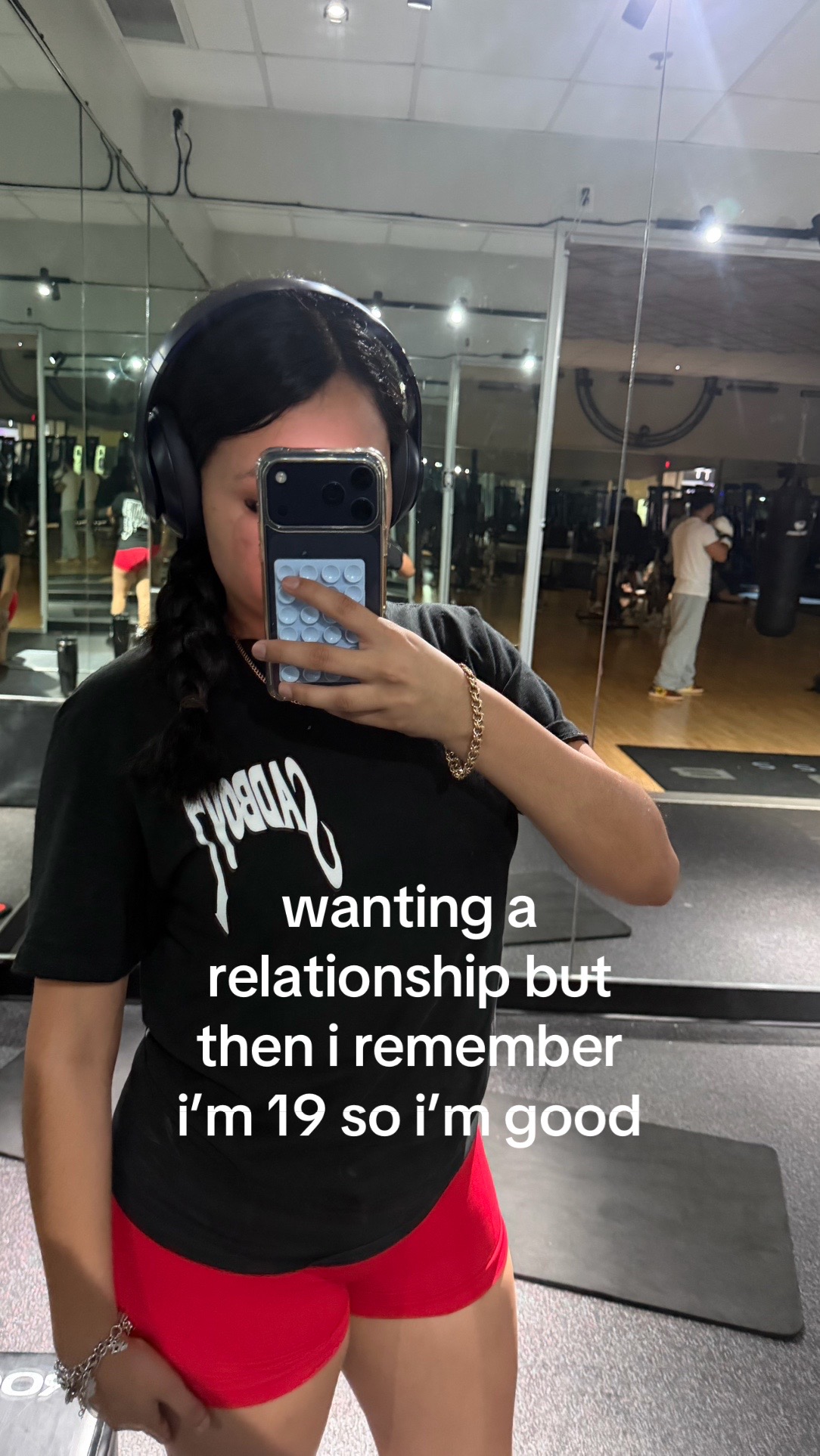 @bella