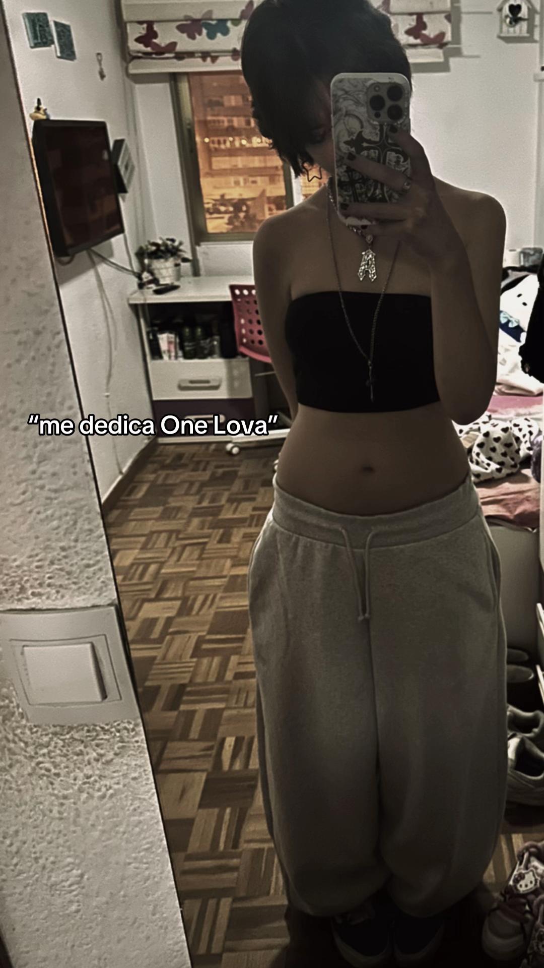 @_.whx.nai._