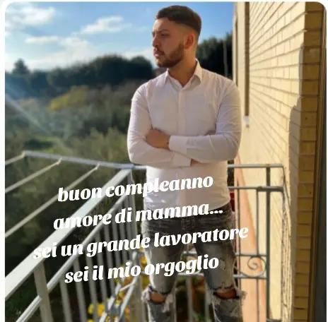 @pamyegianfry velve abbigliamen
