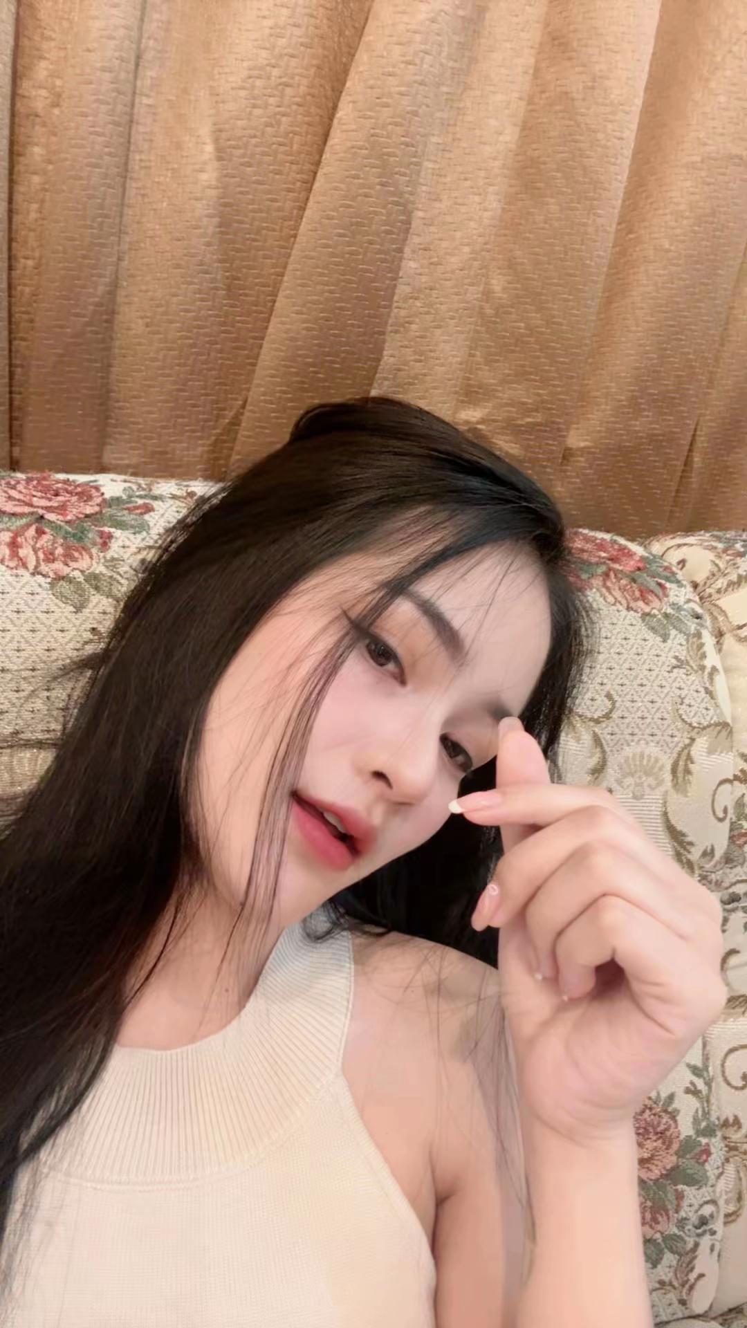 @จุ๊บ' จิ๊บ.