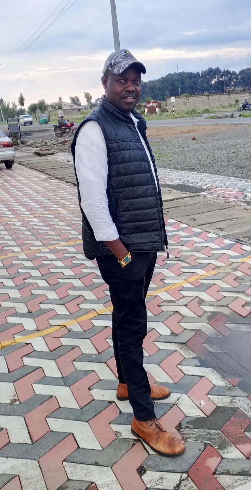 @Papa254_