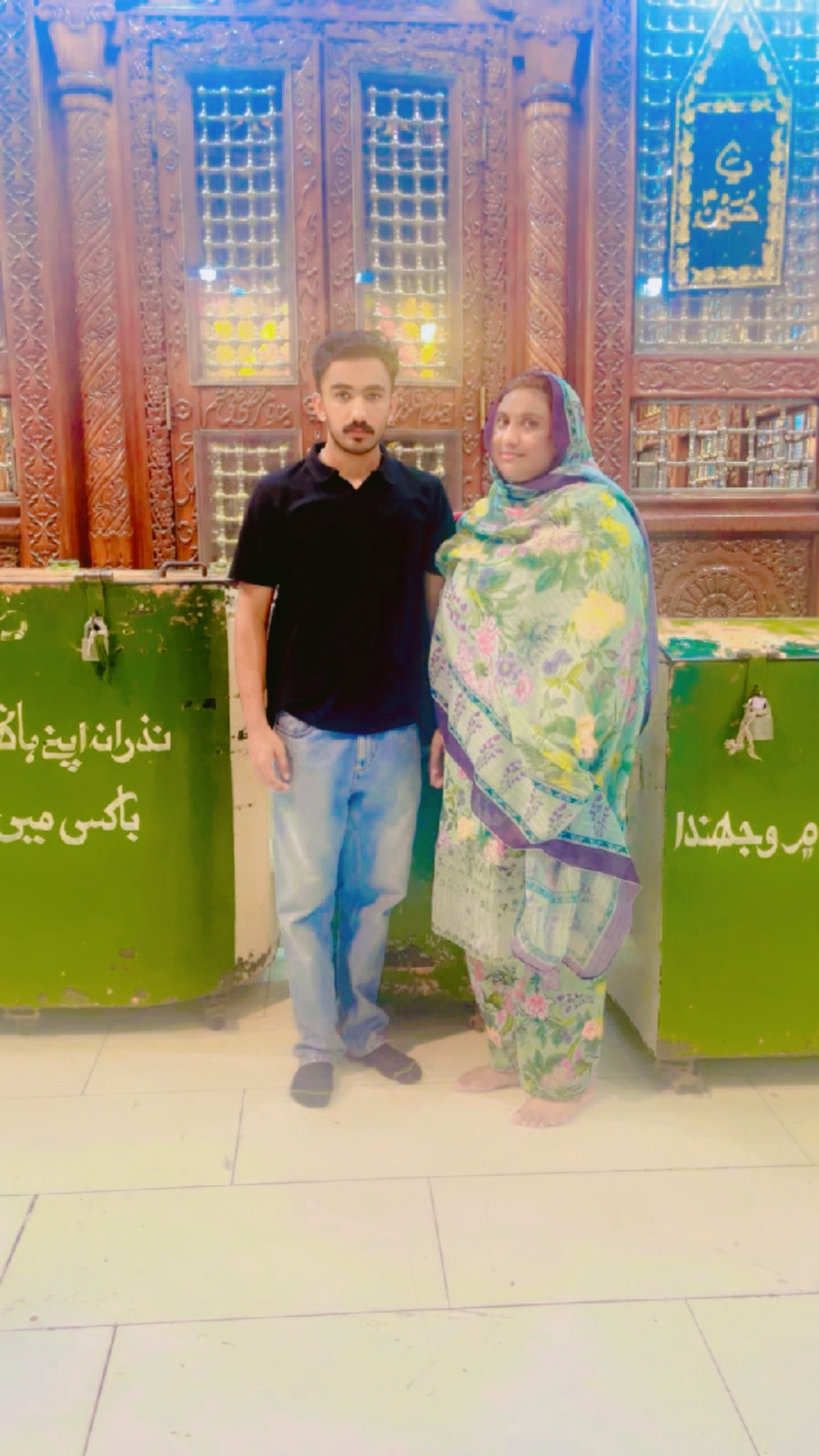 @ZARAAAMIR 👩&zwj;❤️&zwj;👨🧿🪬💒