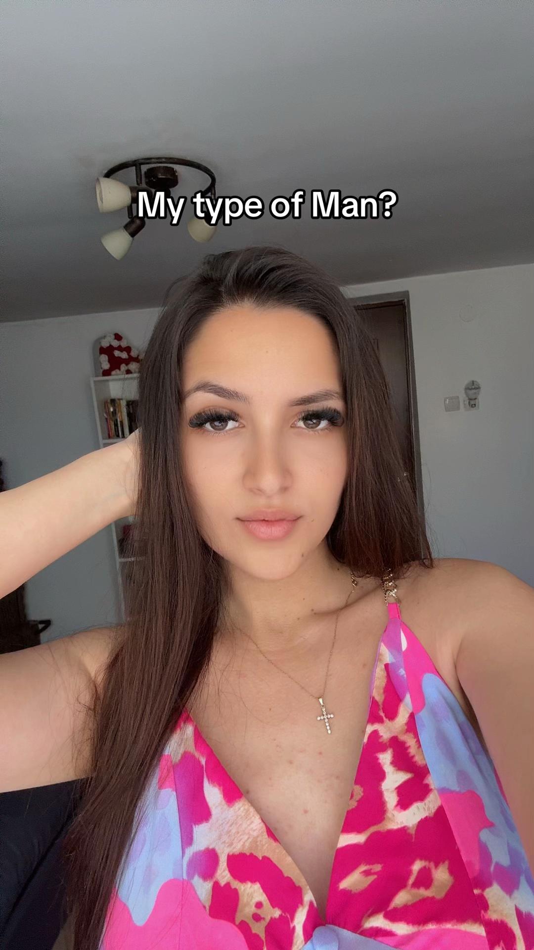 @&copy;️