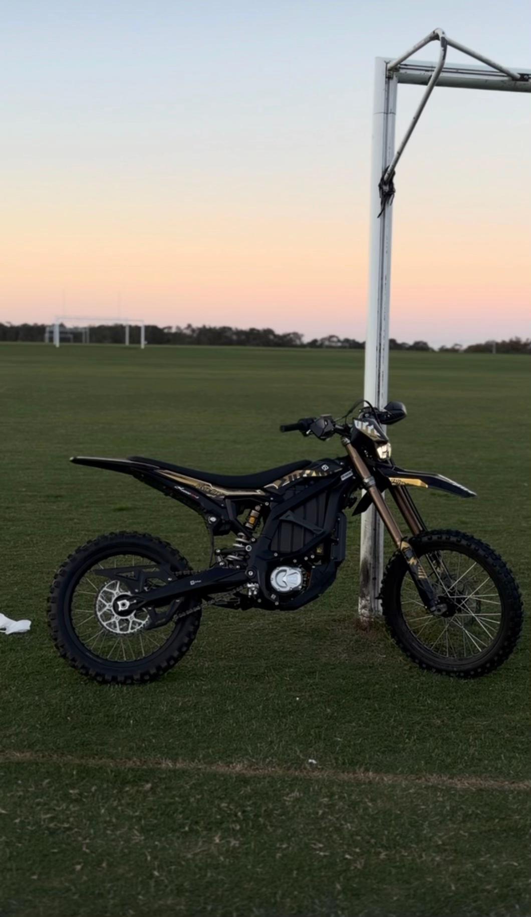 @Eride.unkn