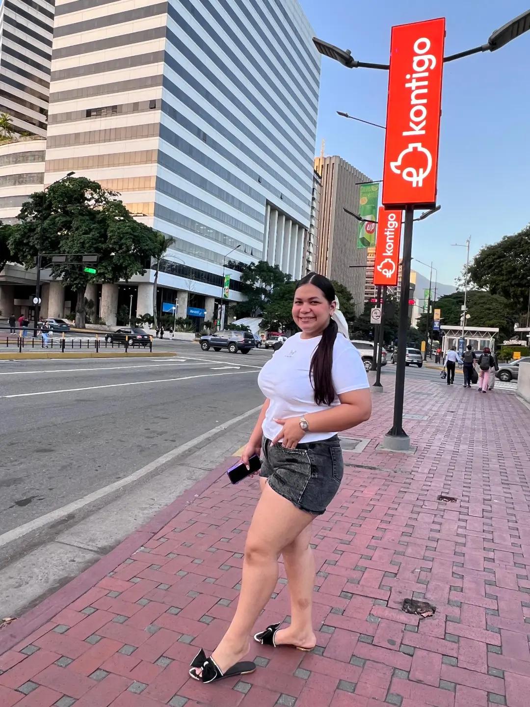 @Vale.🦋 .