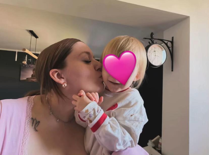 @meggielifxx6