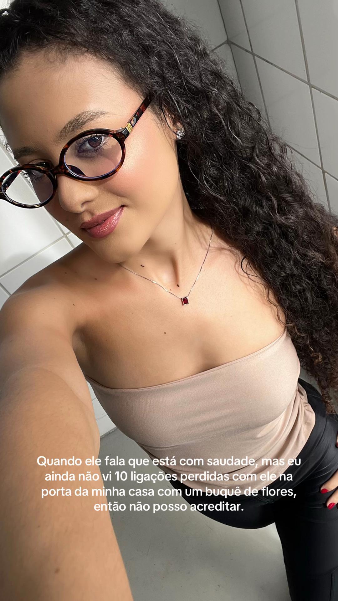 @Let&iacute;cia Bastos