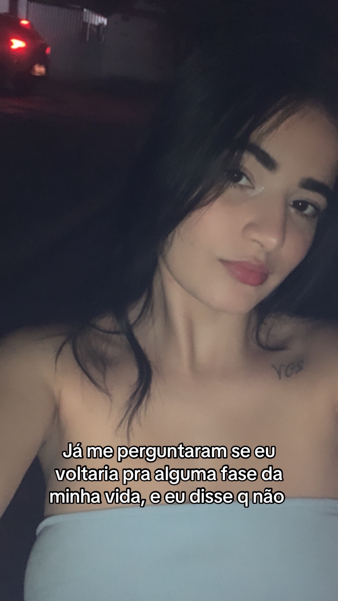 @V&aacute; nessa