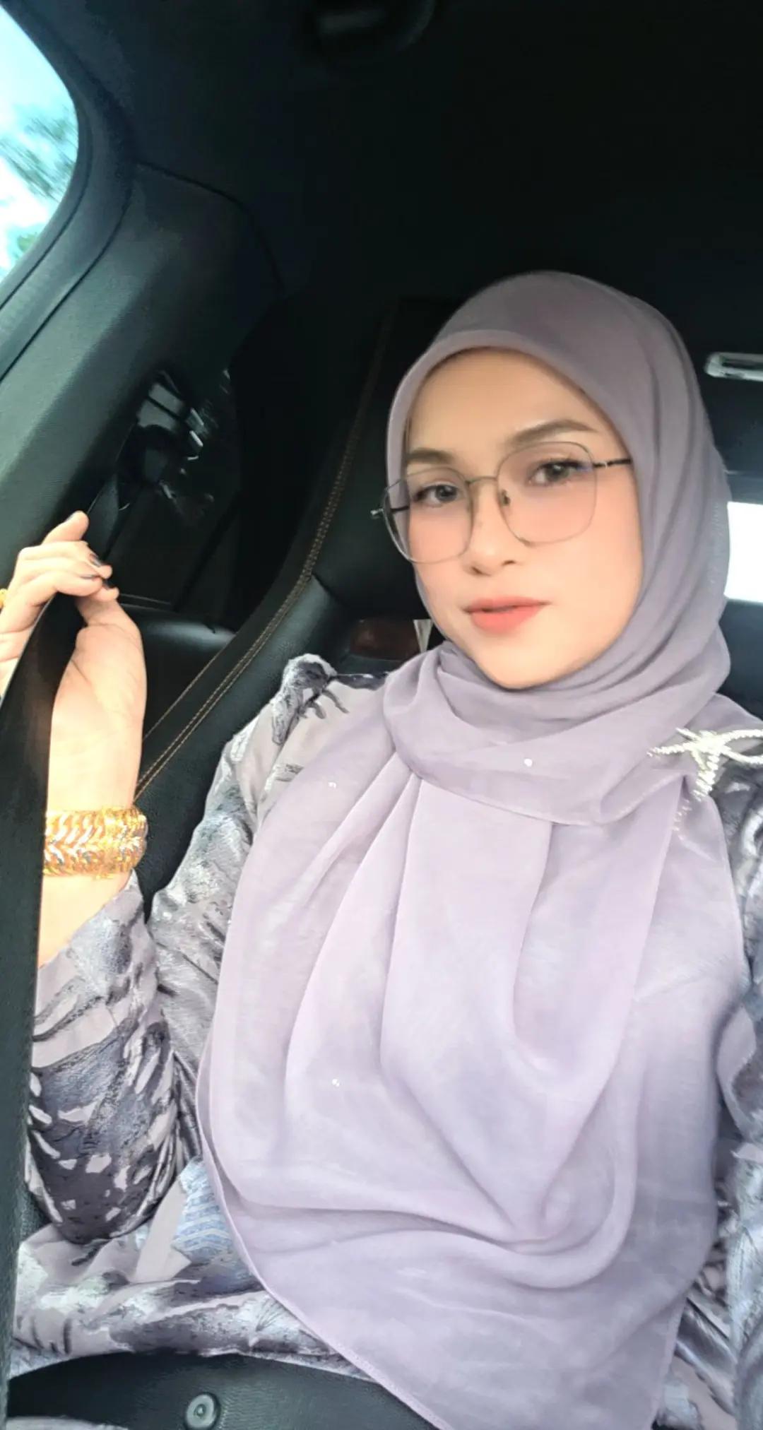 @liyana