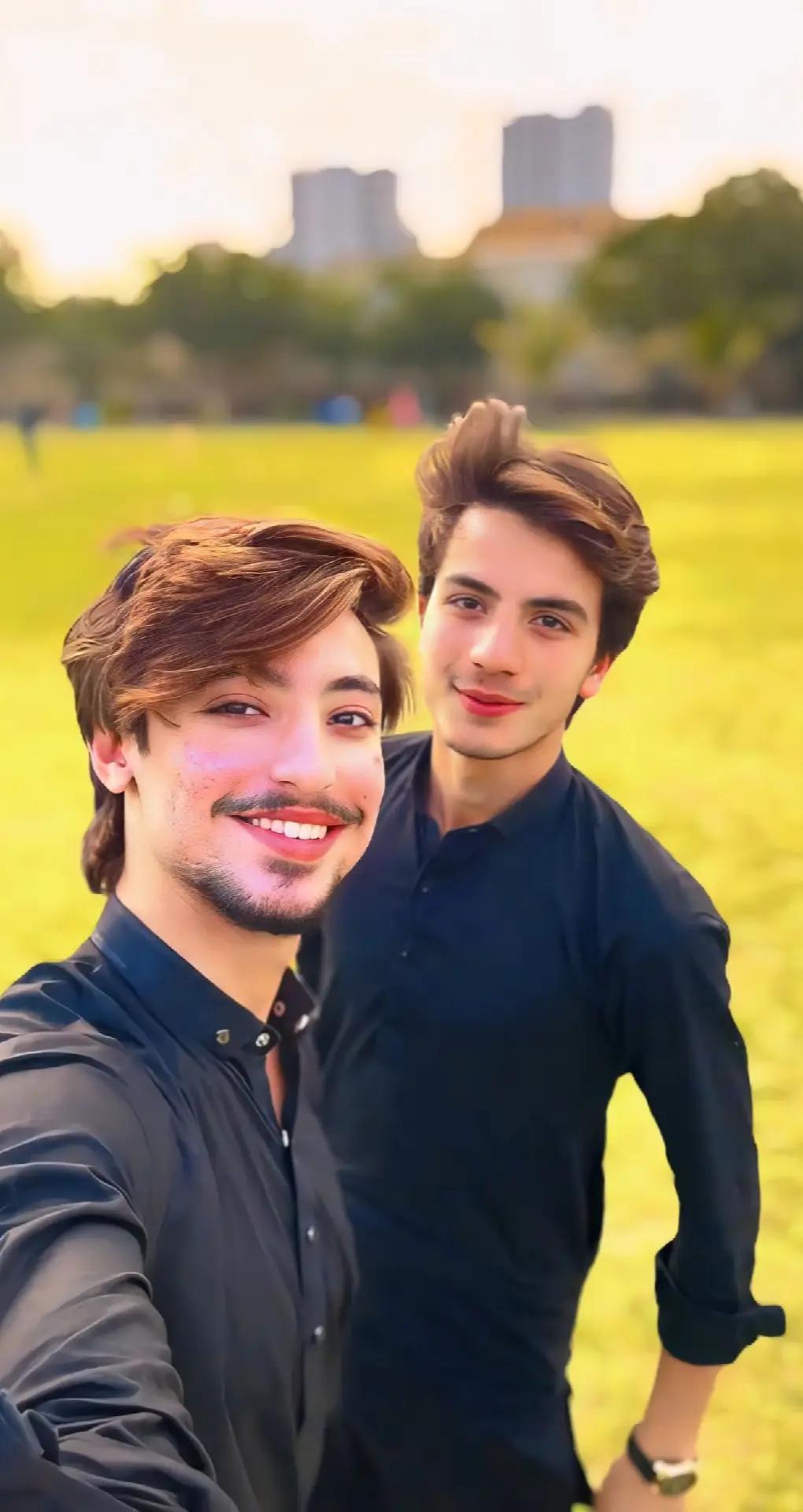 @🦋 ریحان _شاہ 🦋