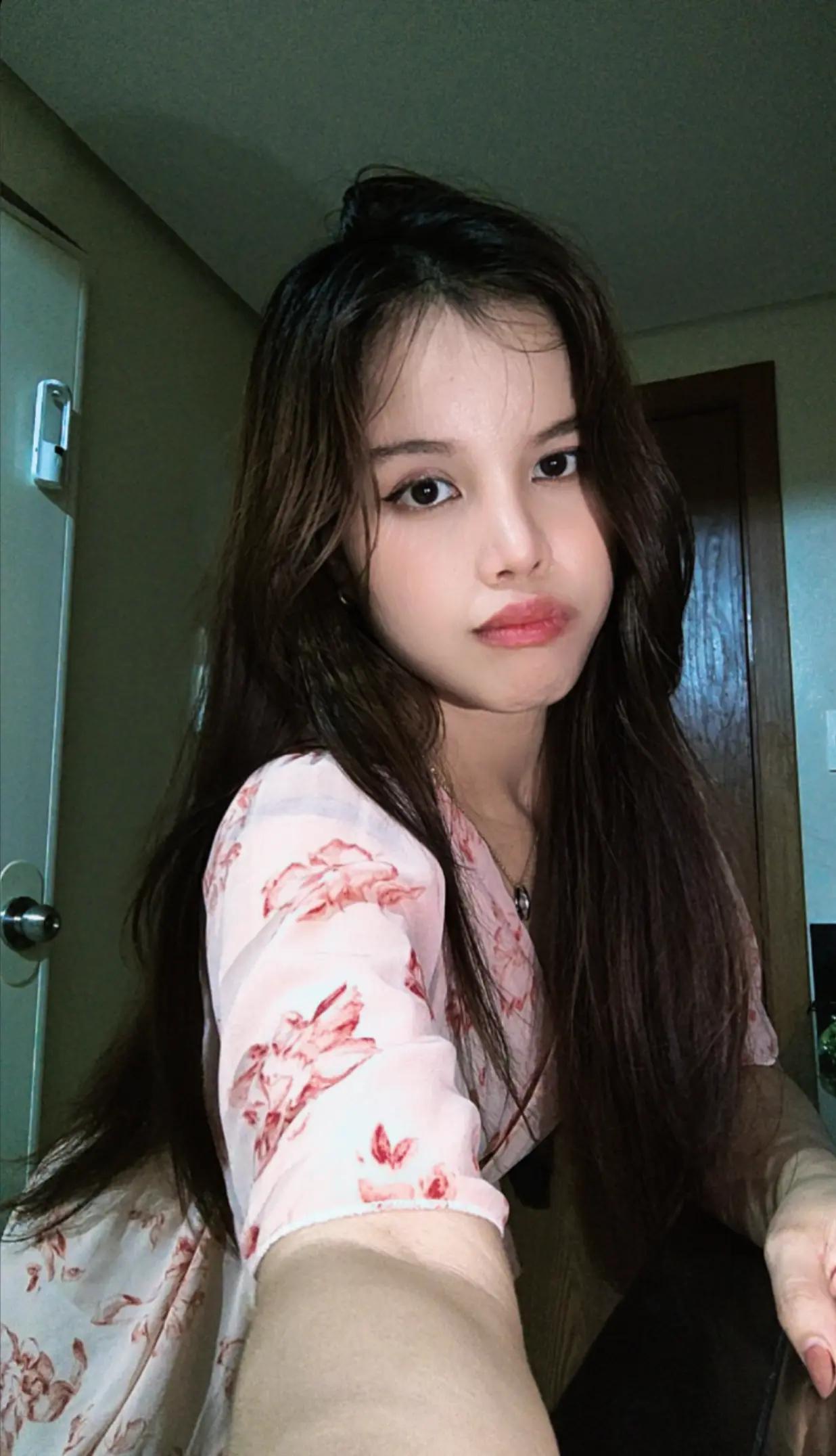 @Regine ⟭⟬⊙⊝⊜⁷