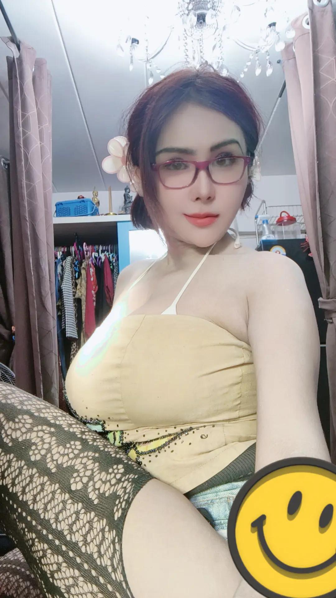 @ฟ้าใส