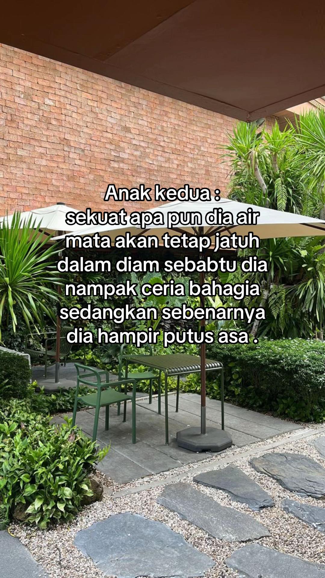 @𝐜𝐚𝐩𝐩𝐮𝐜𝐢𝐧𝐨 ☕︎