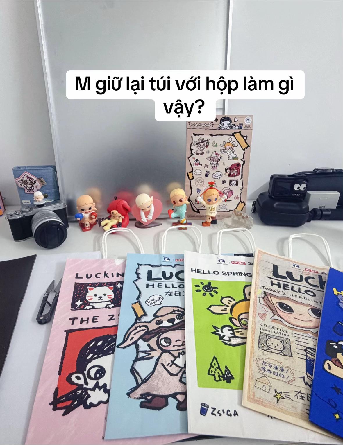@Tiệm đồ chơi tí hon