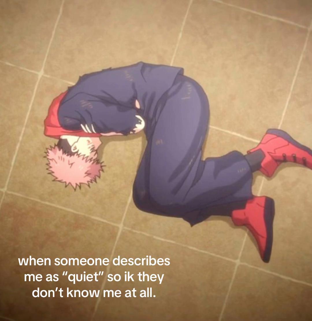 @𝔞𝔧🎶