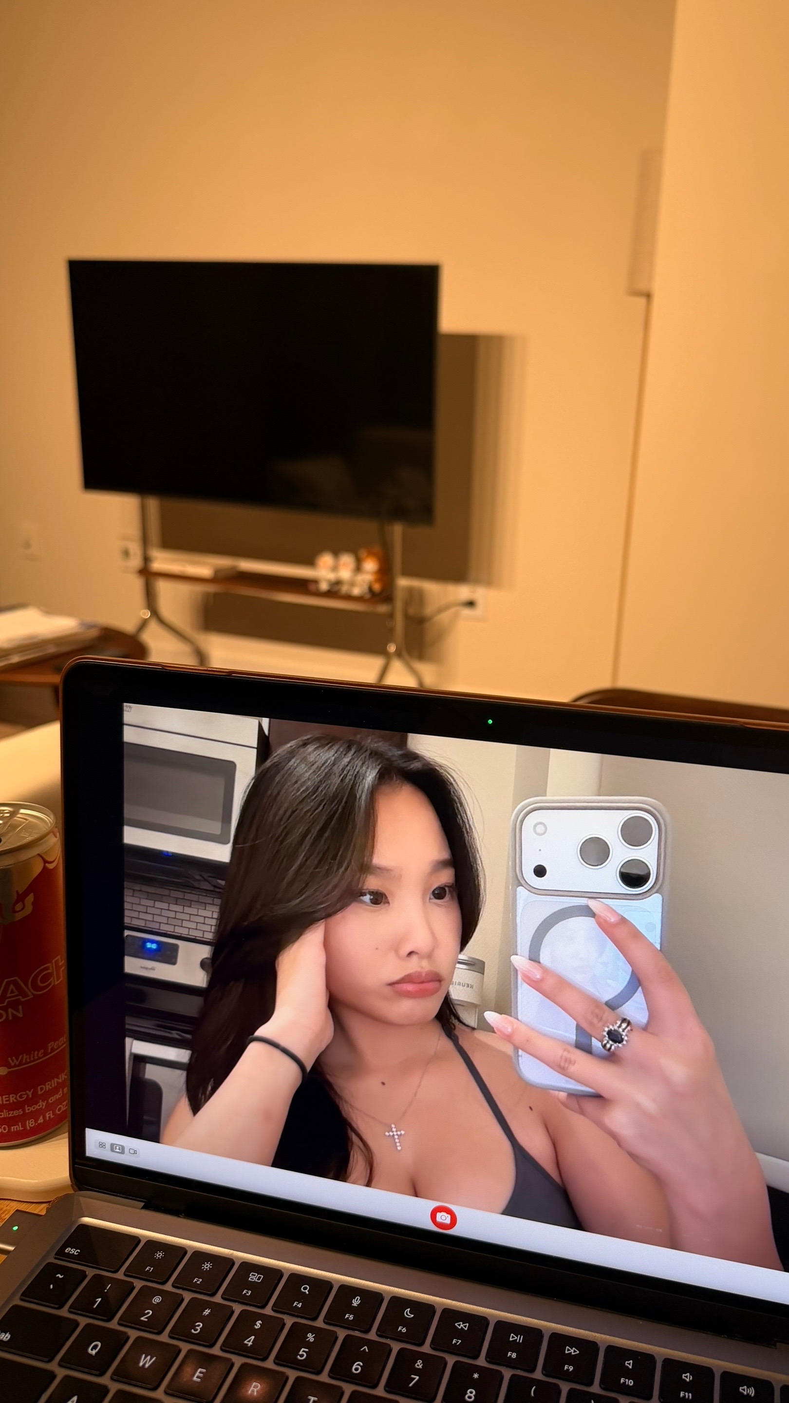 @seleena