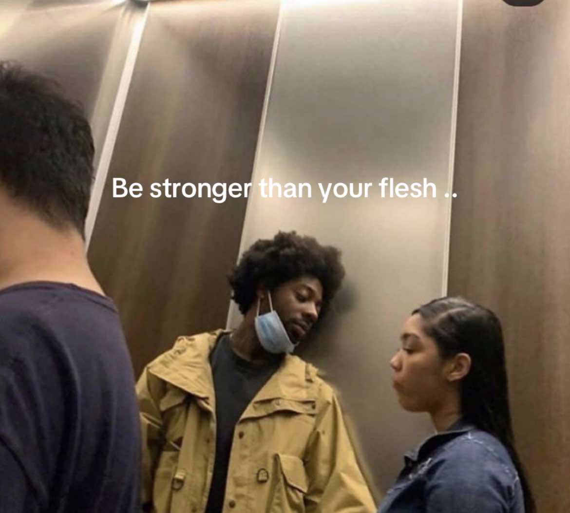 @SUPREME 🤴🏿