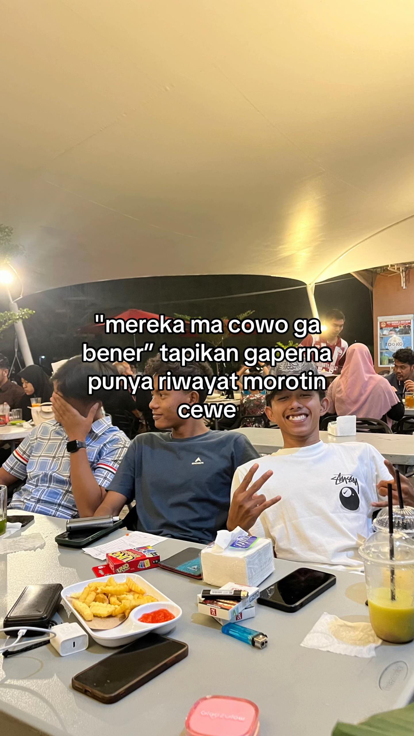 @viie.