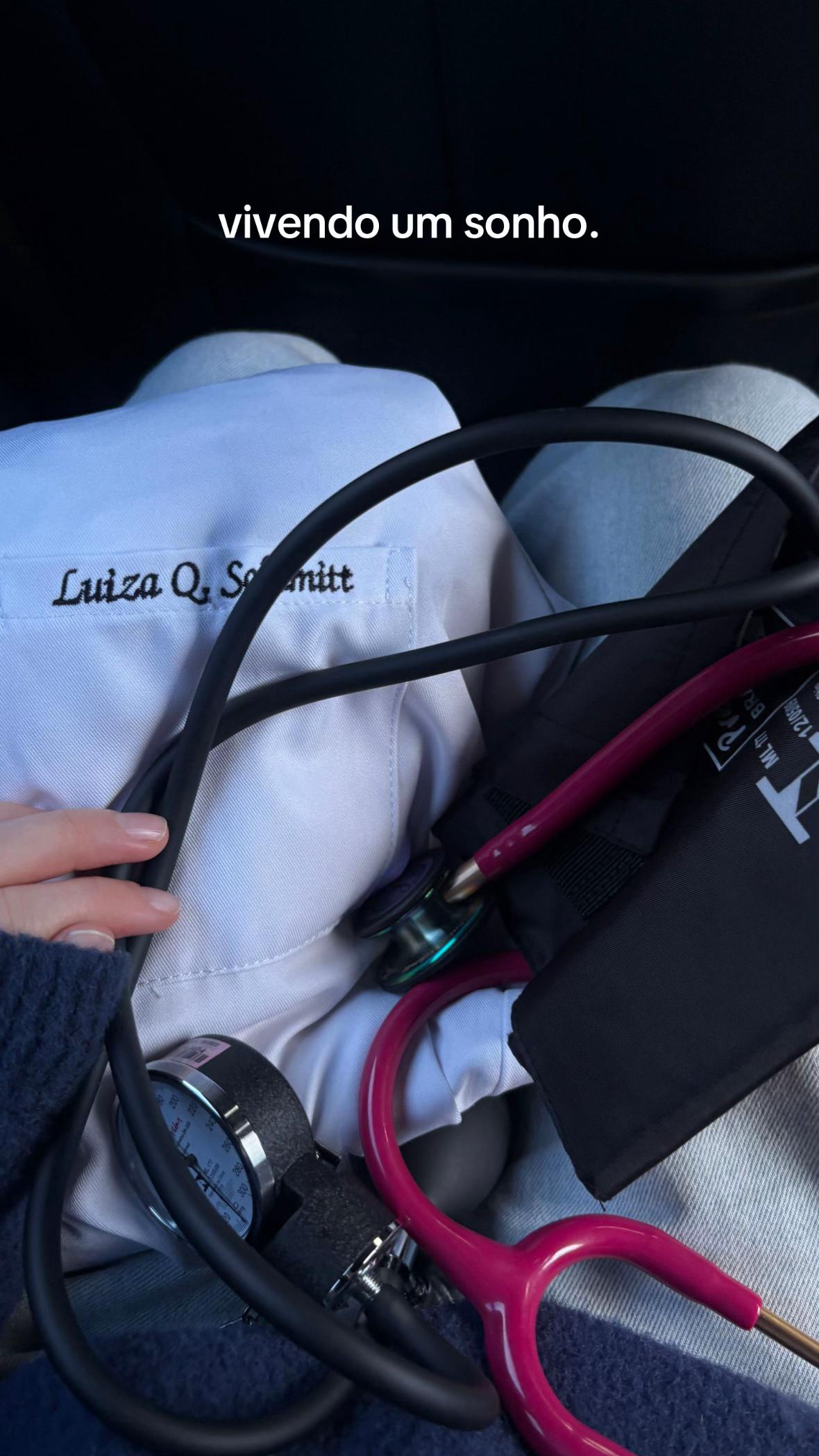@Luiza Schmitt | med unesp ⚕️
