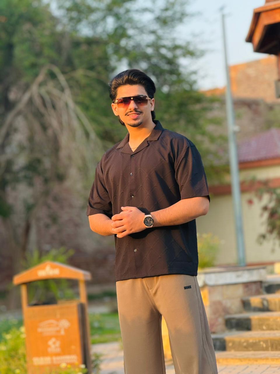 @Hamza Butt😎