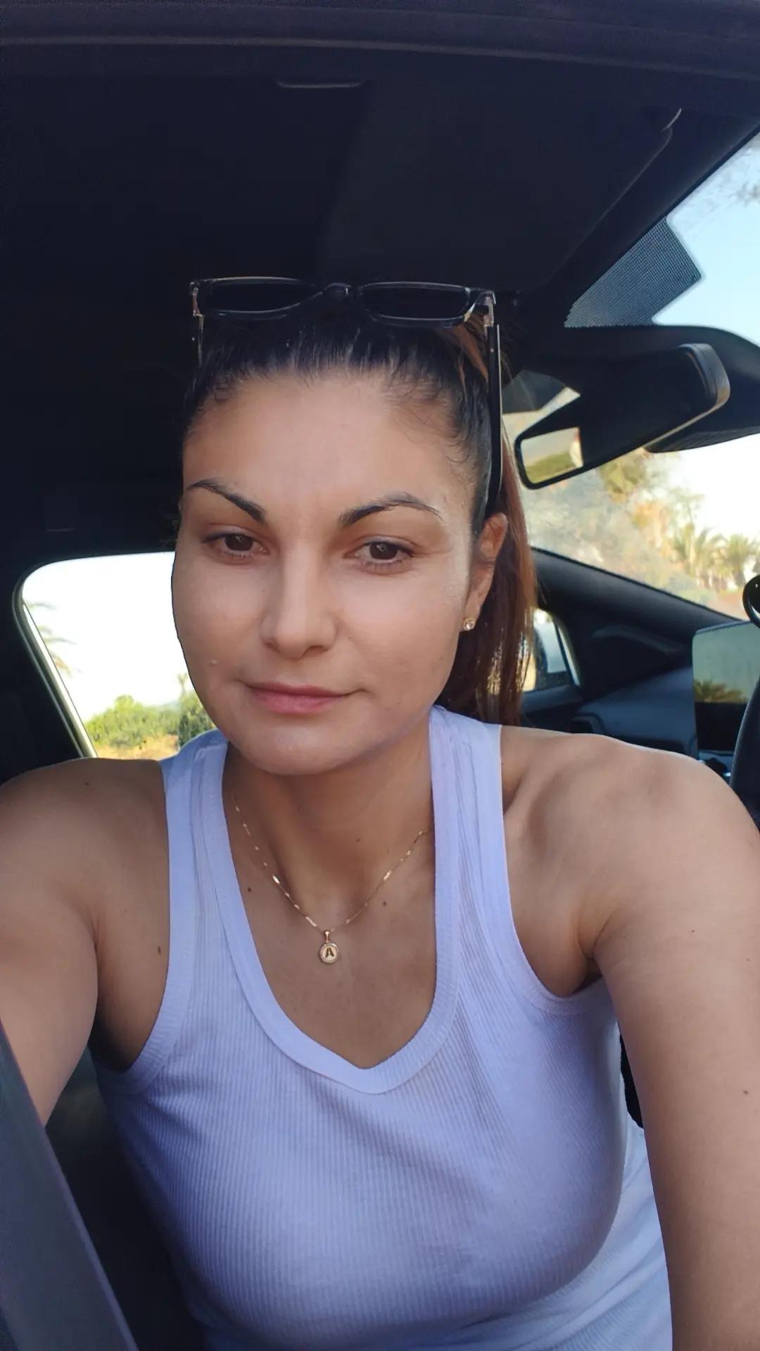 @adelaade06