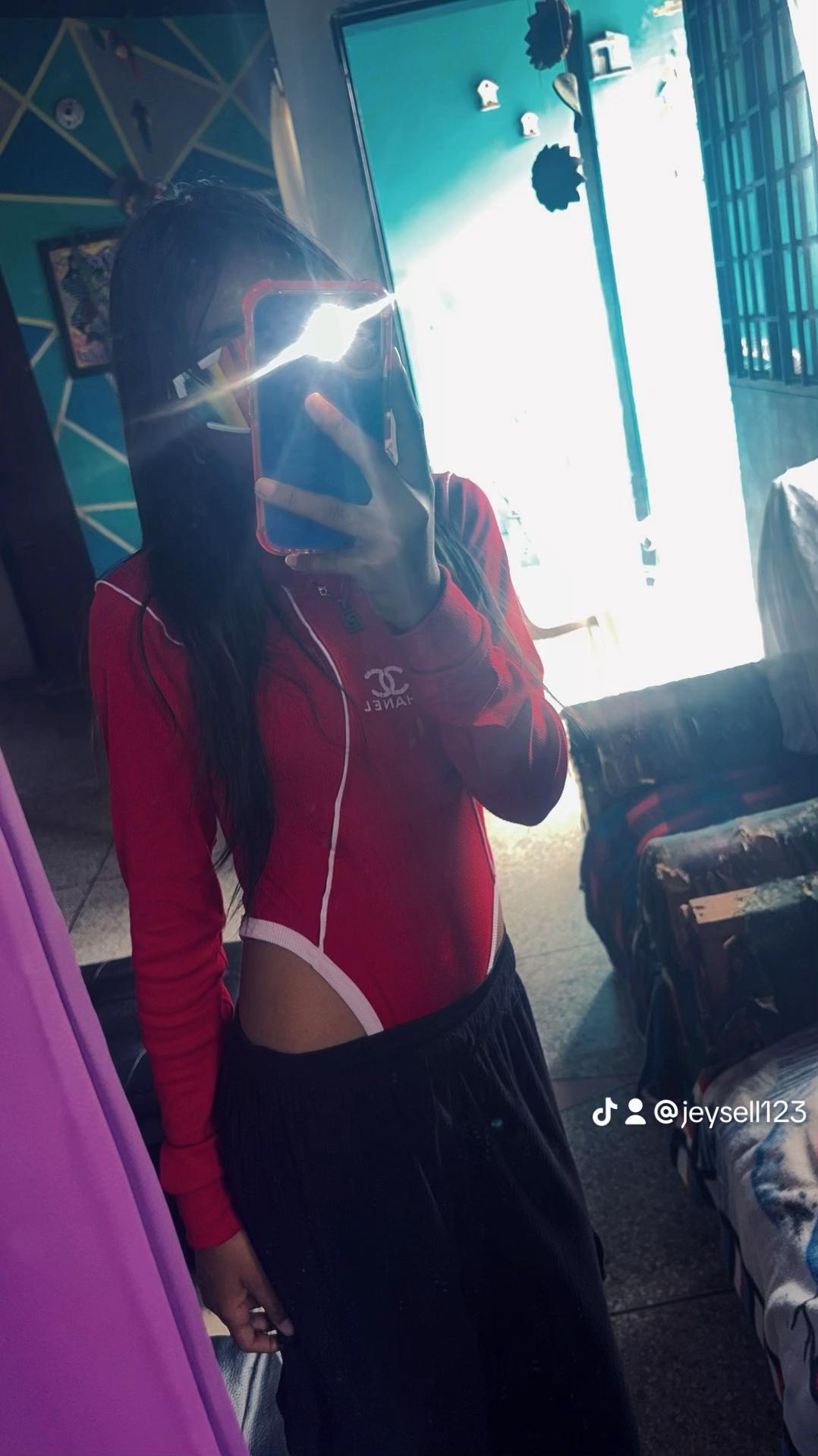@🗯️