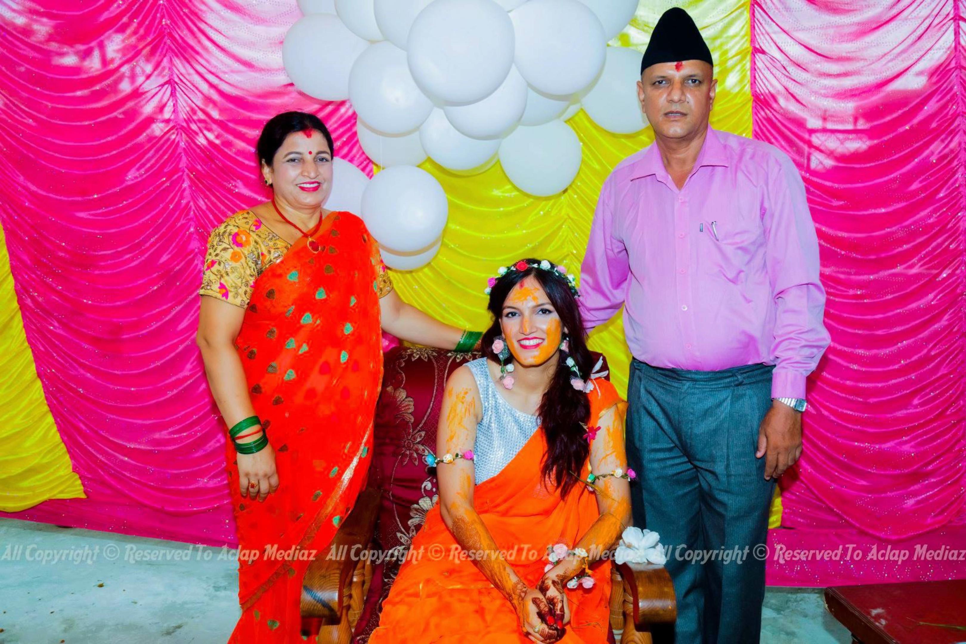 @रोस्नी