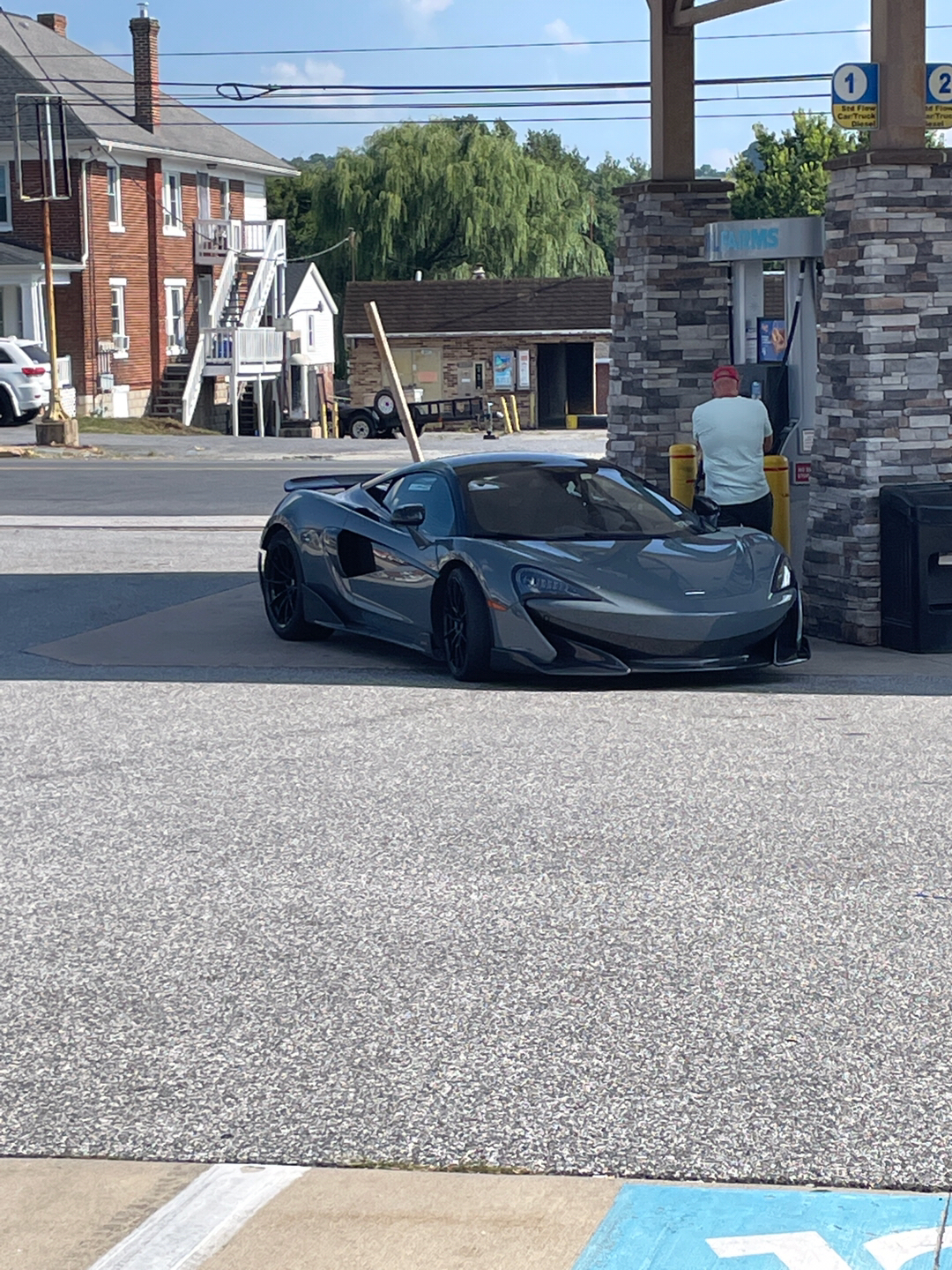 @Capy’s car spotting