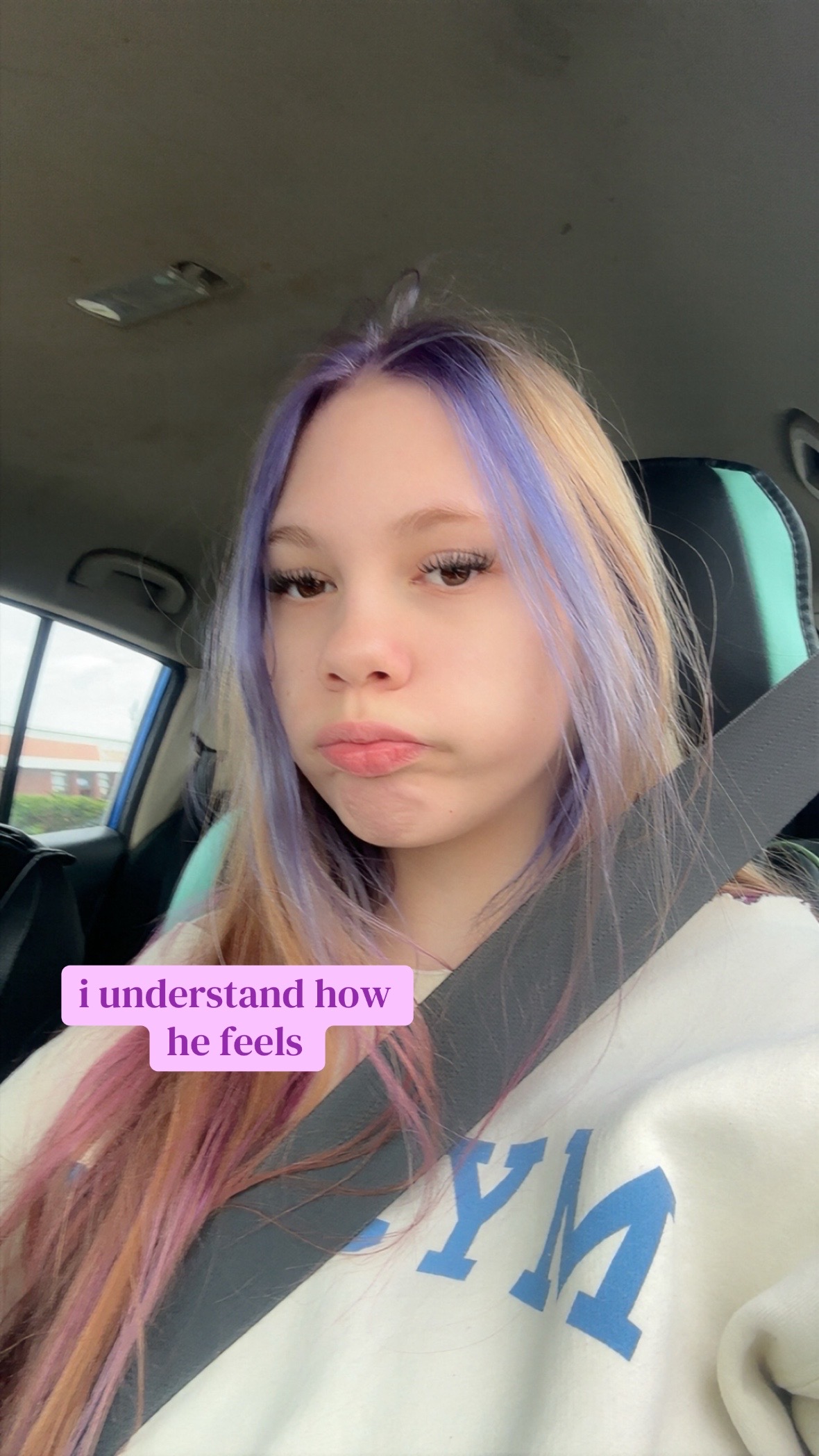 @👻