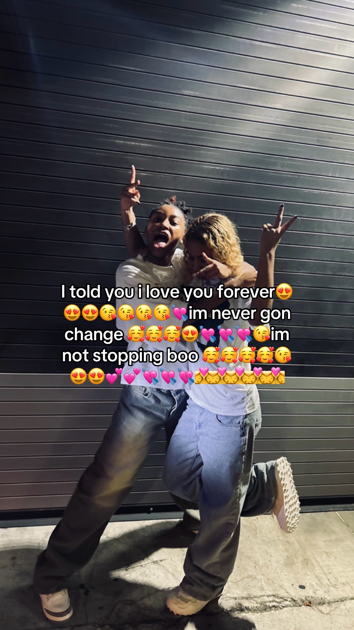 @Meera&Nera🖤