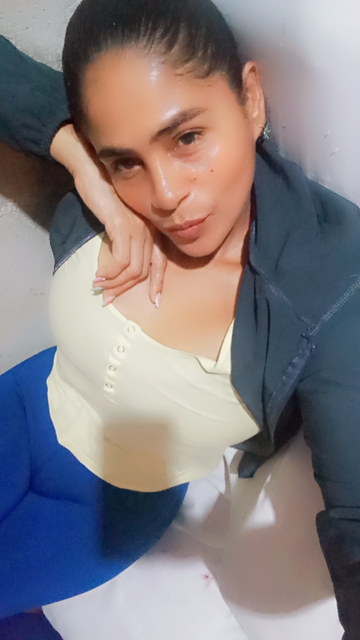 @María Castro ๐๐๐๐