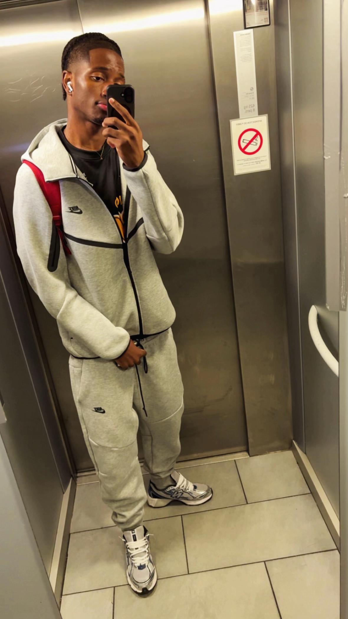 @ᗩSKOO🀄️