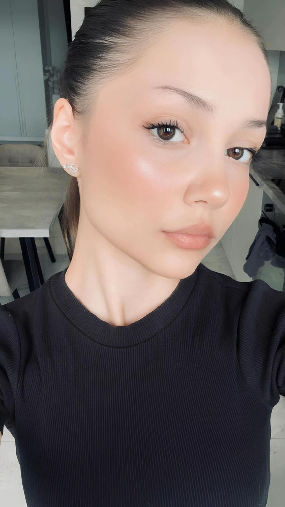 @Liza🩰