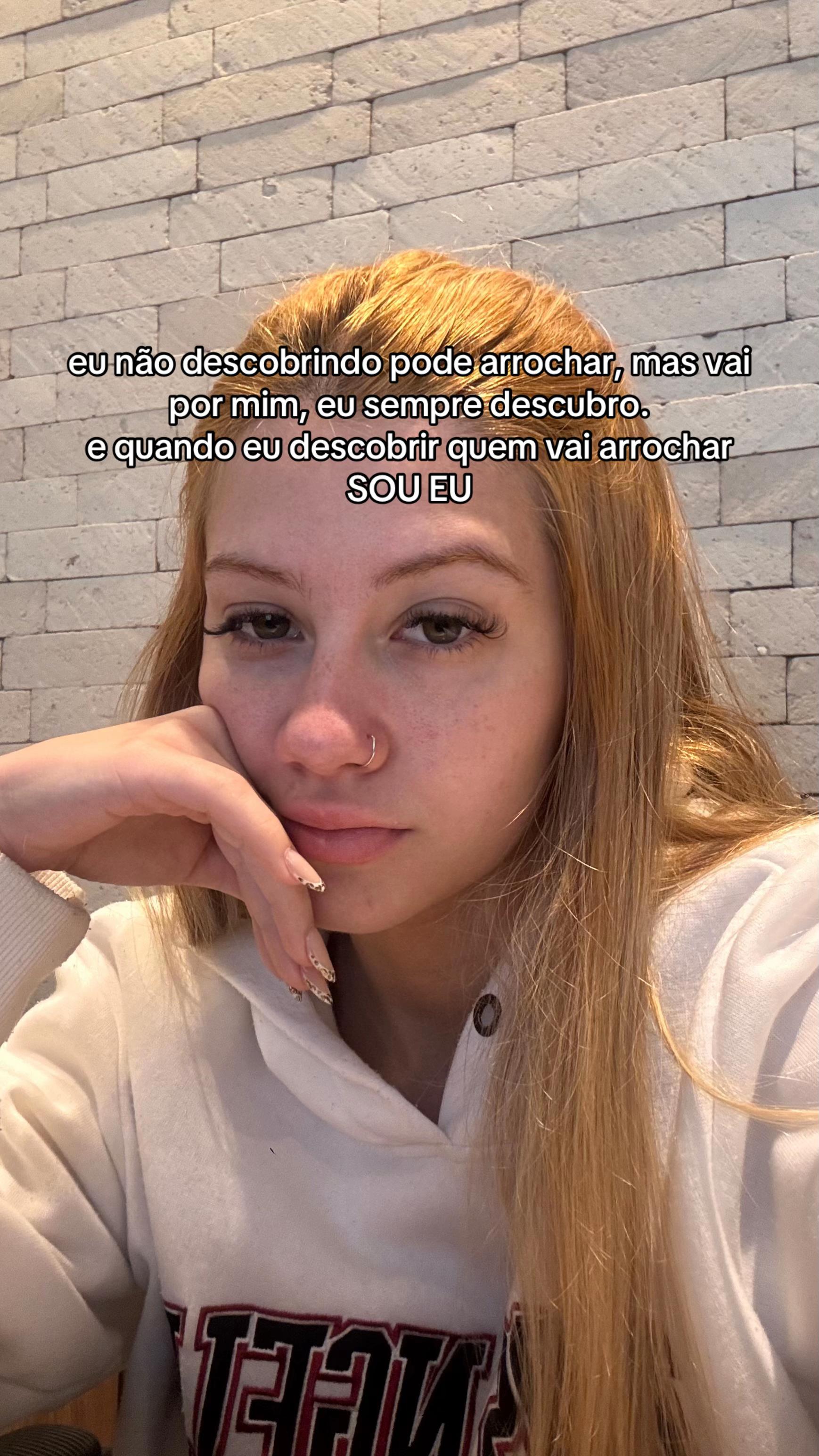 @bia monteiro