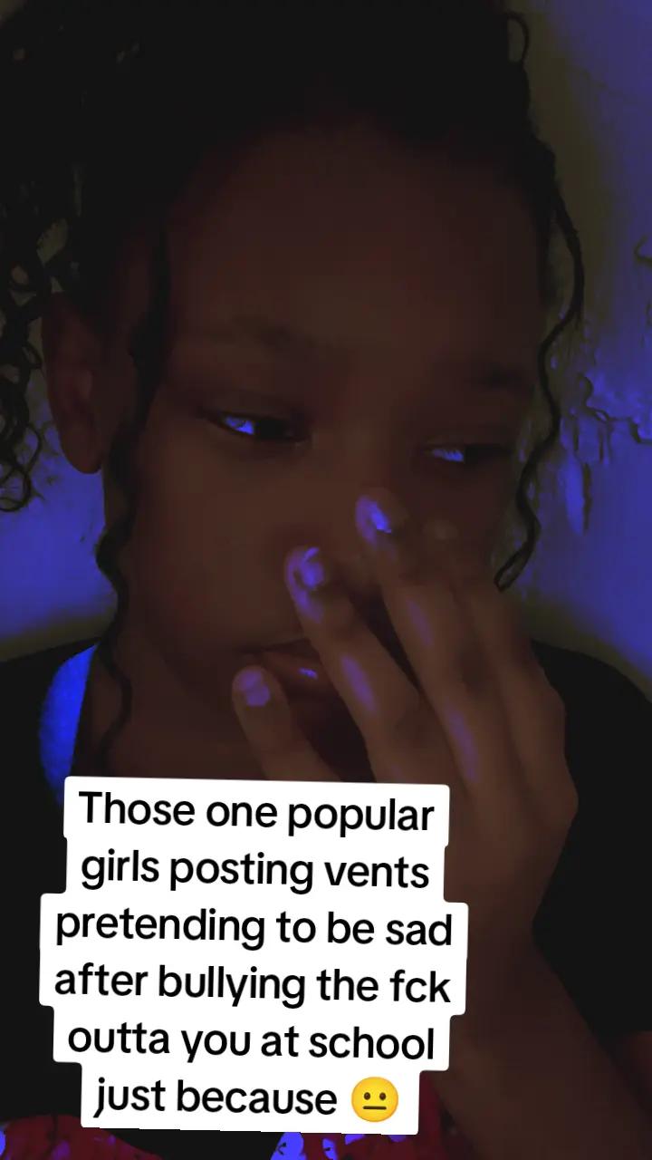 @Tay𓃱