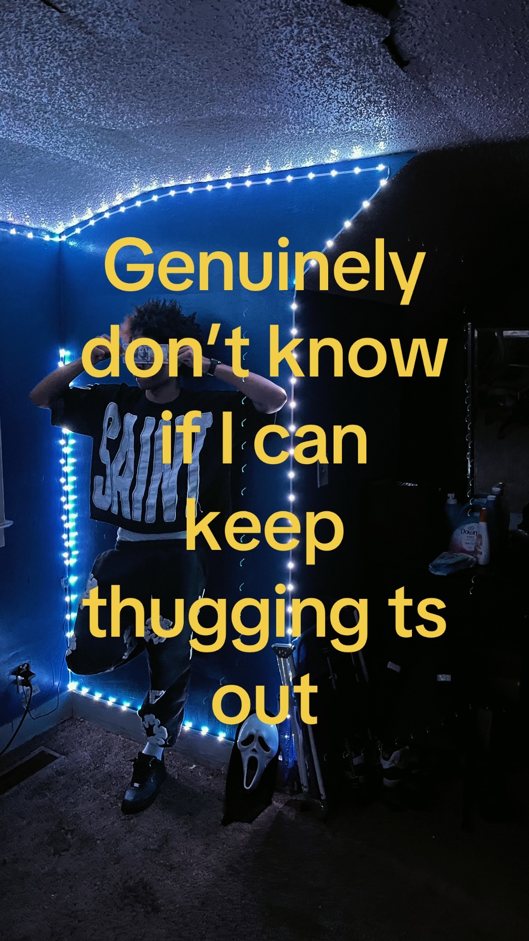 @⃟