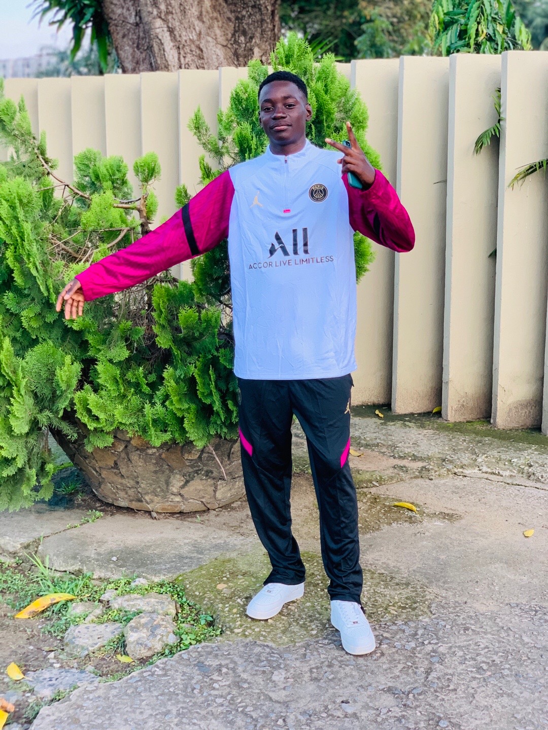 @Zambo anguissa29