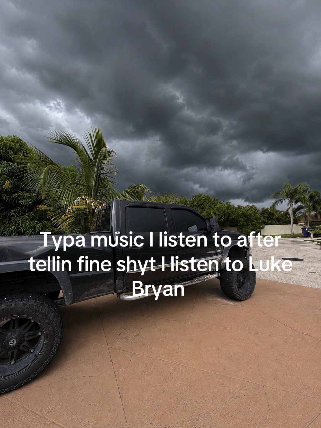 @😶🌫️