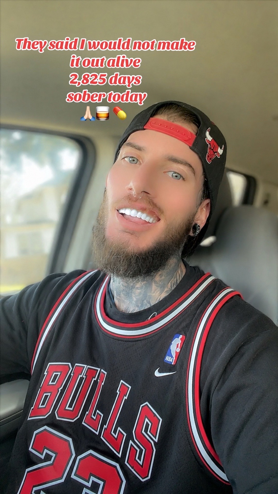 @Hollywood87