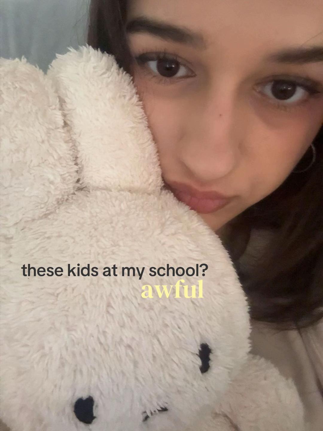 @tuxanny