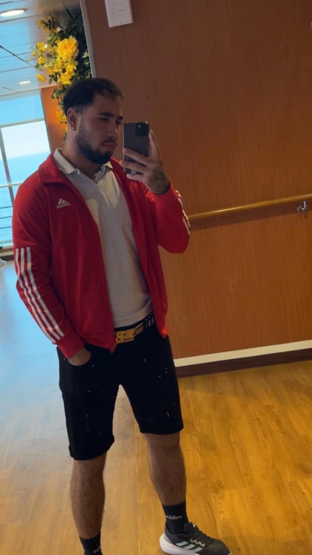 @👑Ionut Rotaru⚔️😘❤️💪⚔️🇫🇮