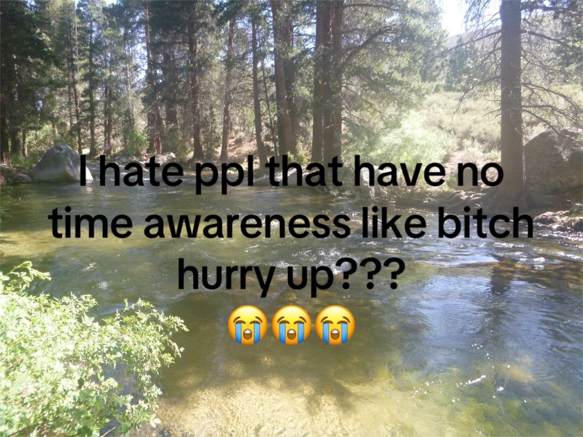@:p ☭
