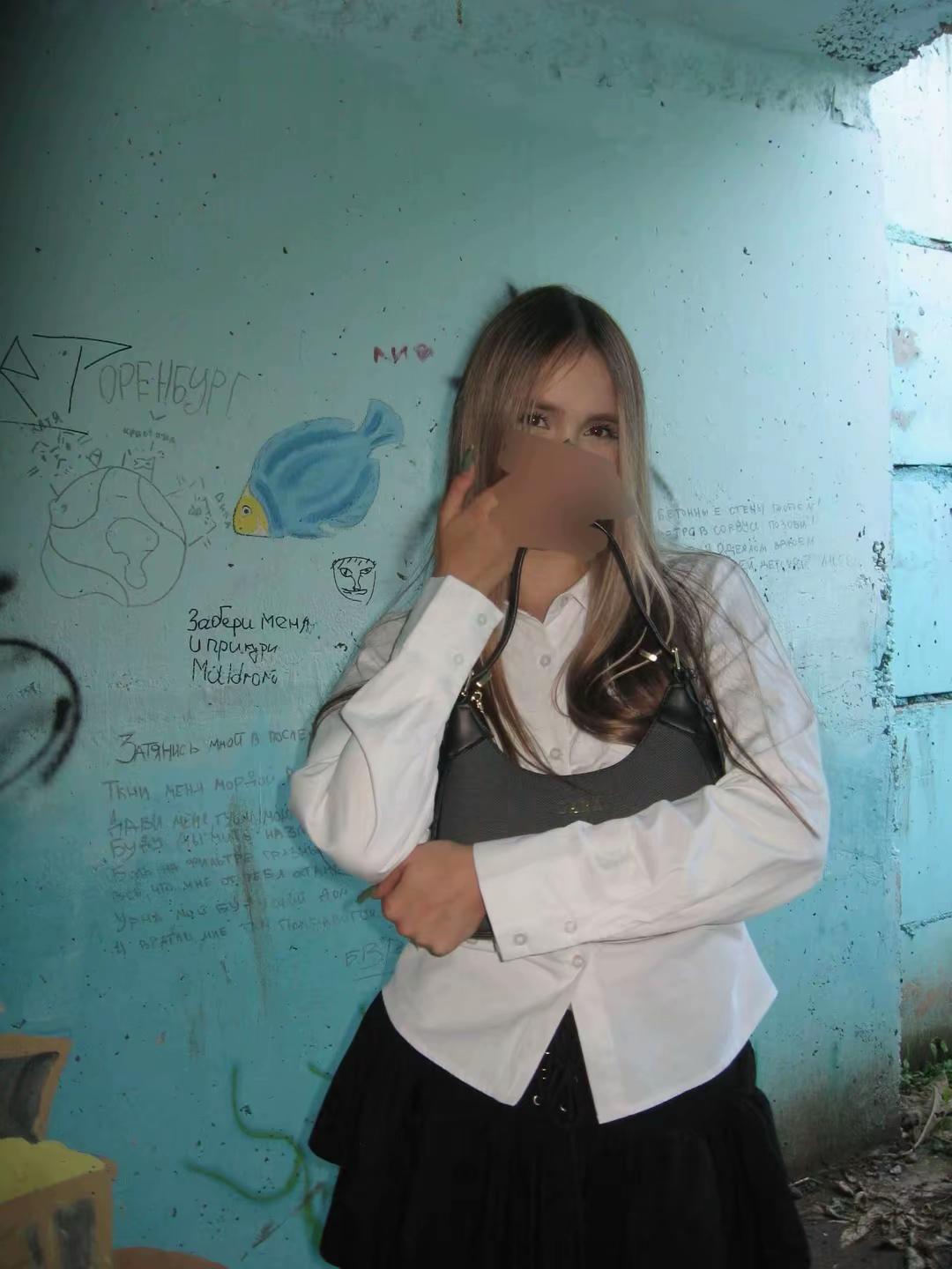 @𝖛𝖎𝖔𝖑𝖐𝖎𝖘𝖘