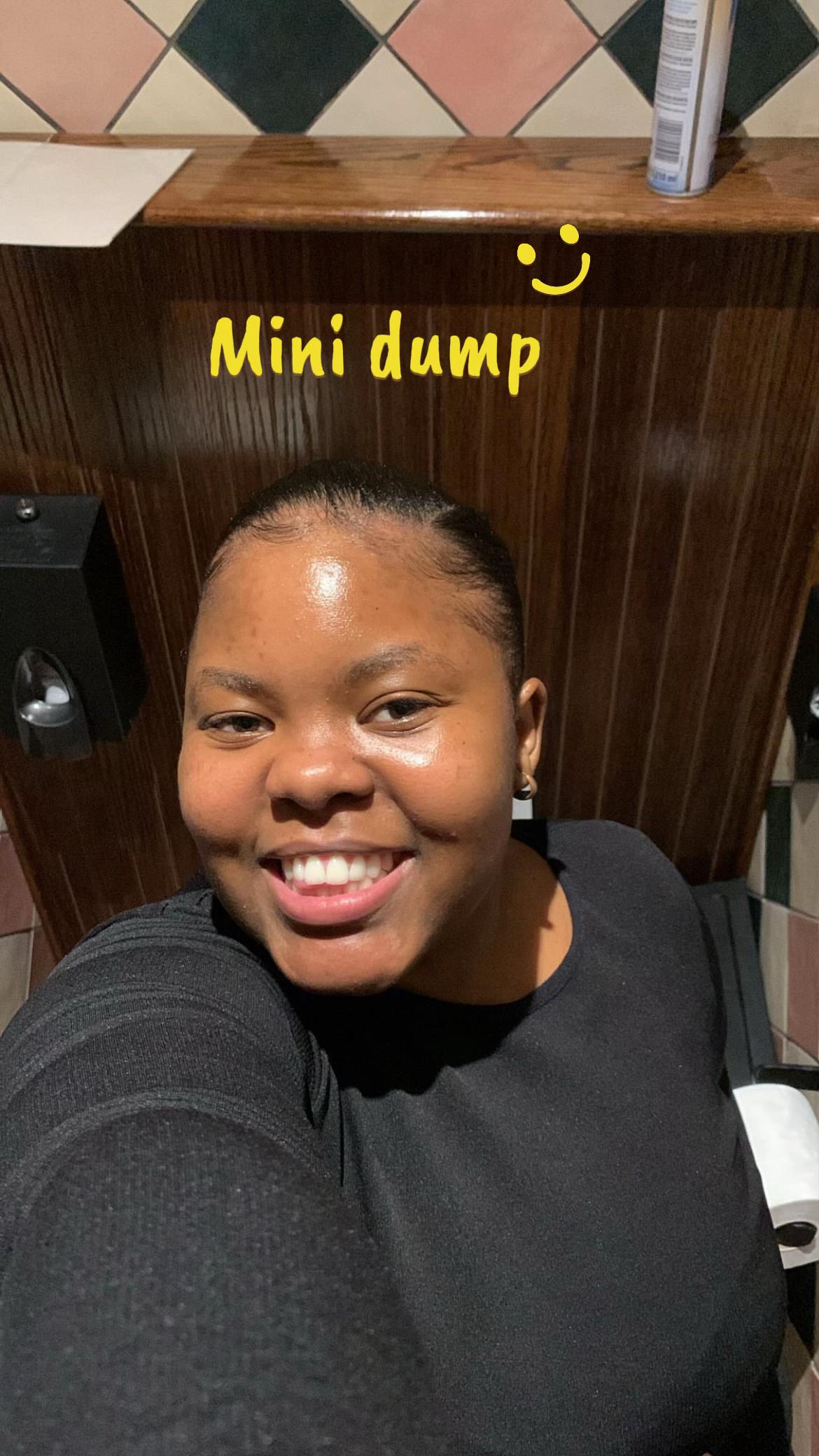 @Candy Majola ᥫ᭡