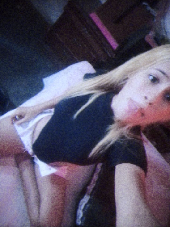 @Camila Garcia$