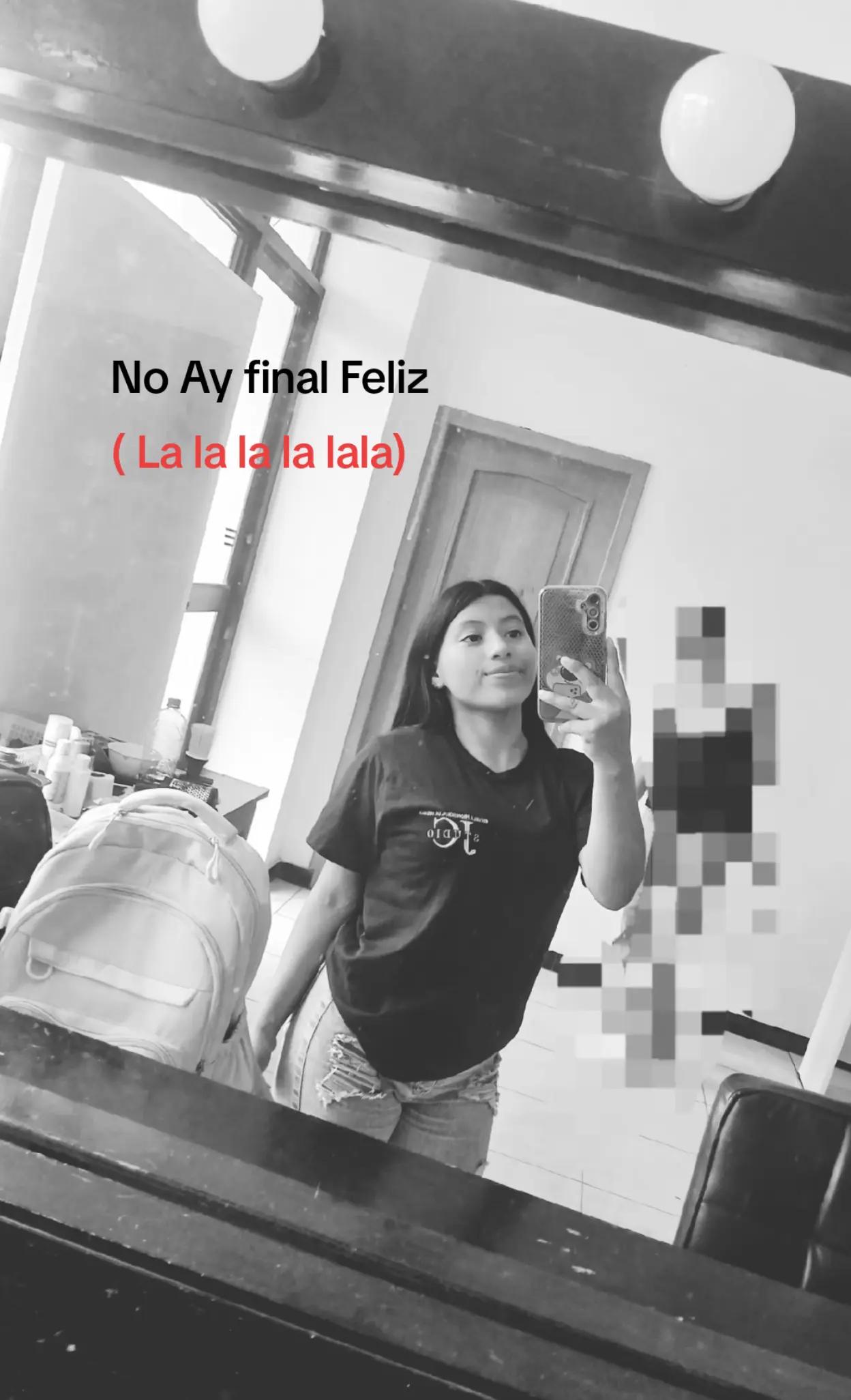 @🤍𝑬𝒍𝒊_💗