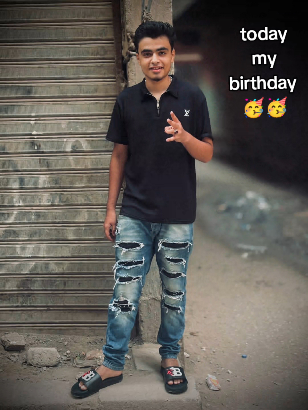 @انسان ضعيف 🙂💔